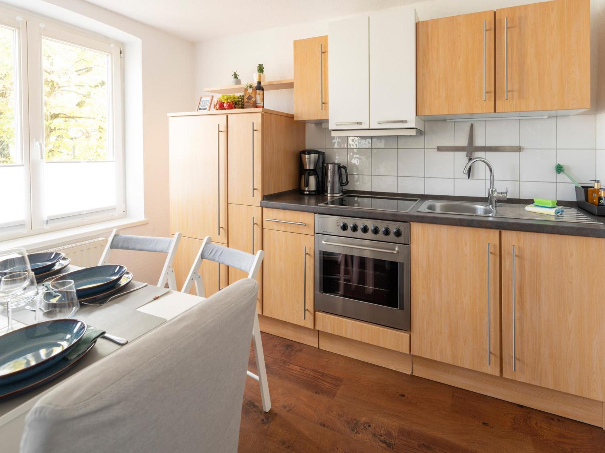 Schlosskoenig - Modernes & Zentrales Apartment Mit Balkon Und Arbeitsplatz Schwerin  Ngoại thất bức ảnh