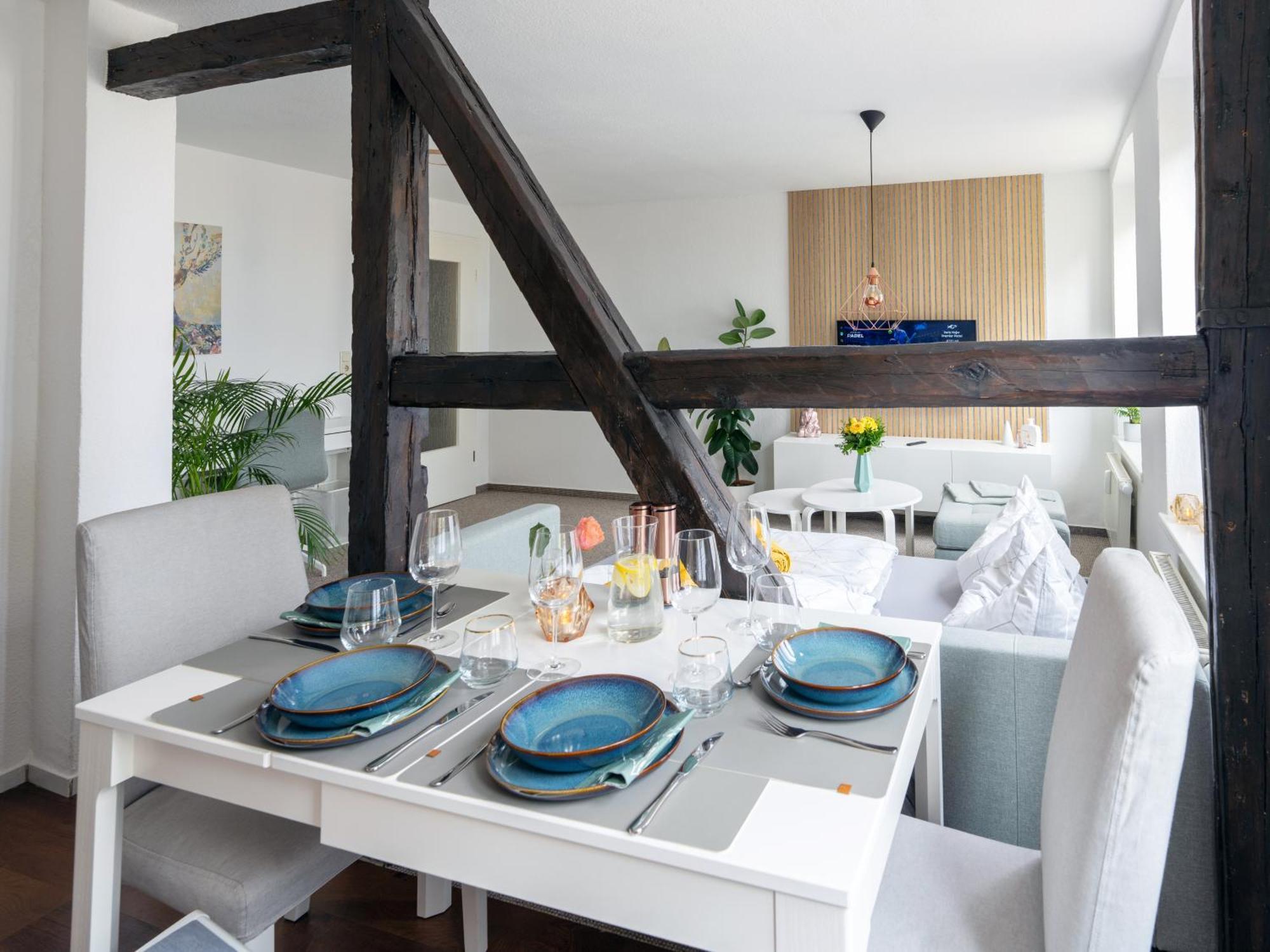 Schlosskoenig - Modernes & Zentrales Apartment Mit Balkon Und Arbeitsplatz Schwerin  Ngoại thất bức ảnh