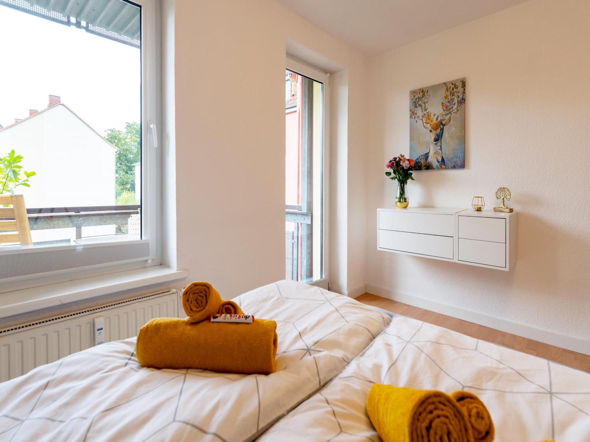 Schlosskoenig - Modernes & Zentrales Apartment Mit Balkon Und Arbeitsplatz Schwerin  Ngoại thất bức ảnh