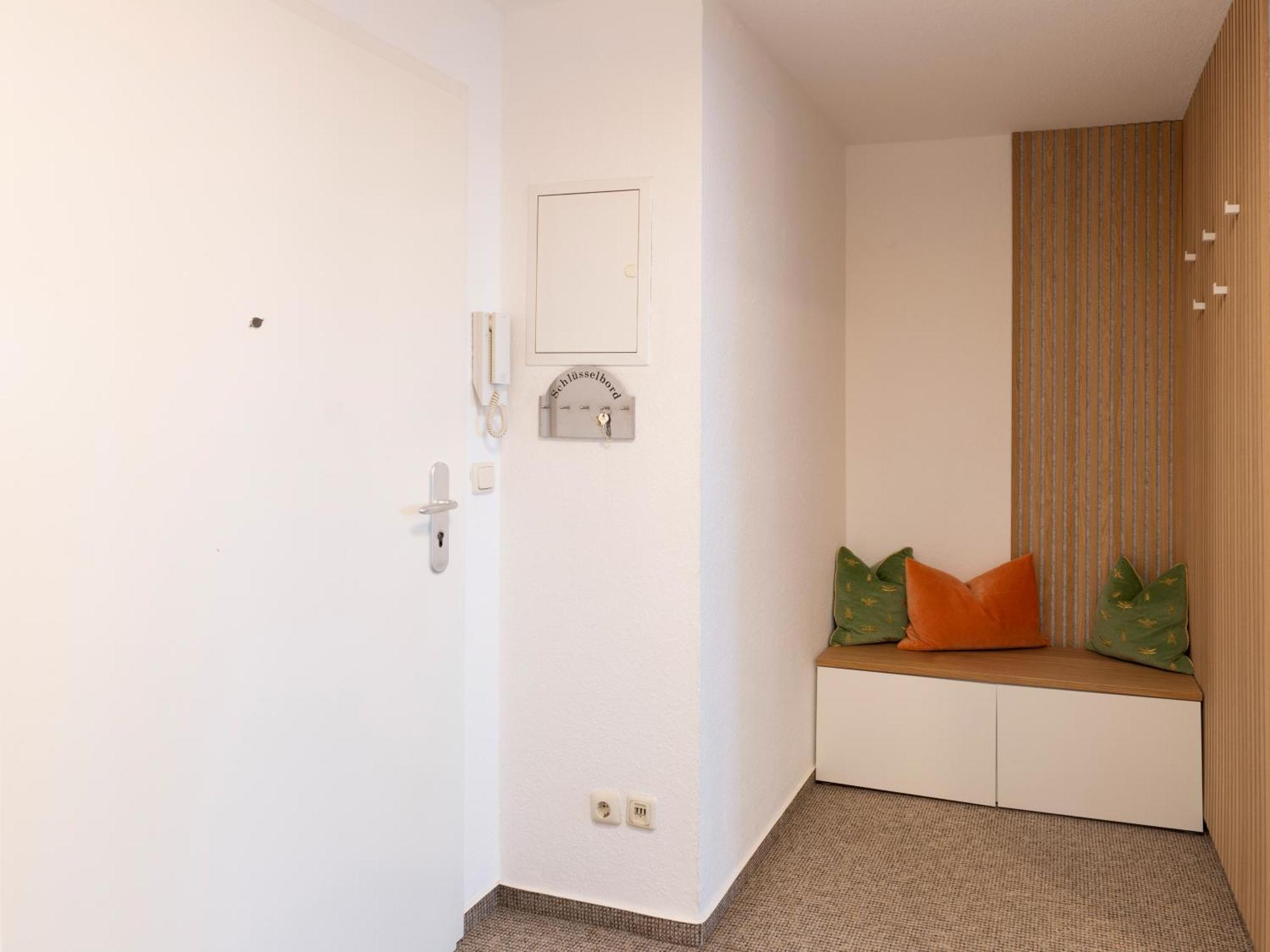 Schlosskoenig - Modernes & Zentrales Apartment Mit Balkon Und Arbeitsplatz Schwerin  Ngoại thất bức ảnh